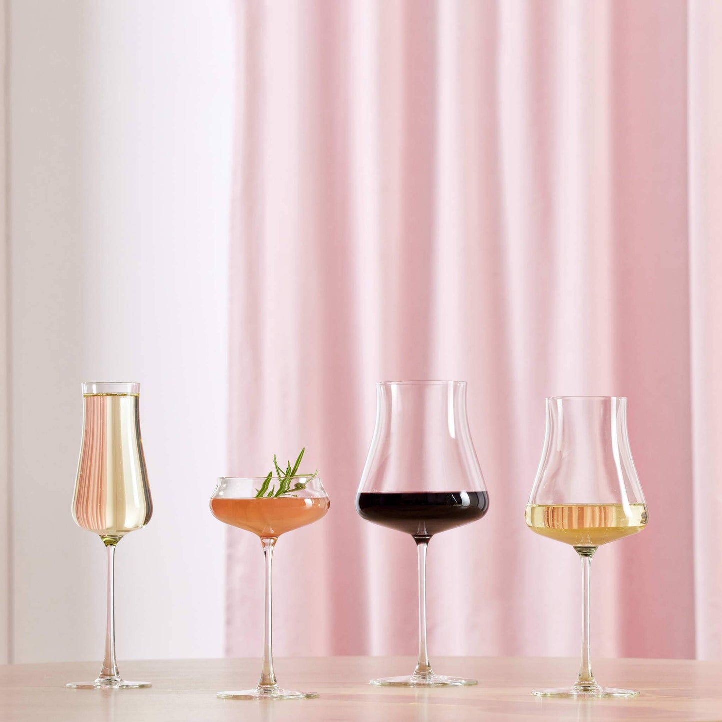 Signature Stratford Wine Glass, 24-ounce (Set of 4)